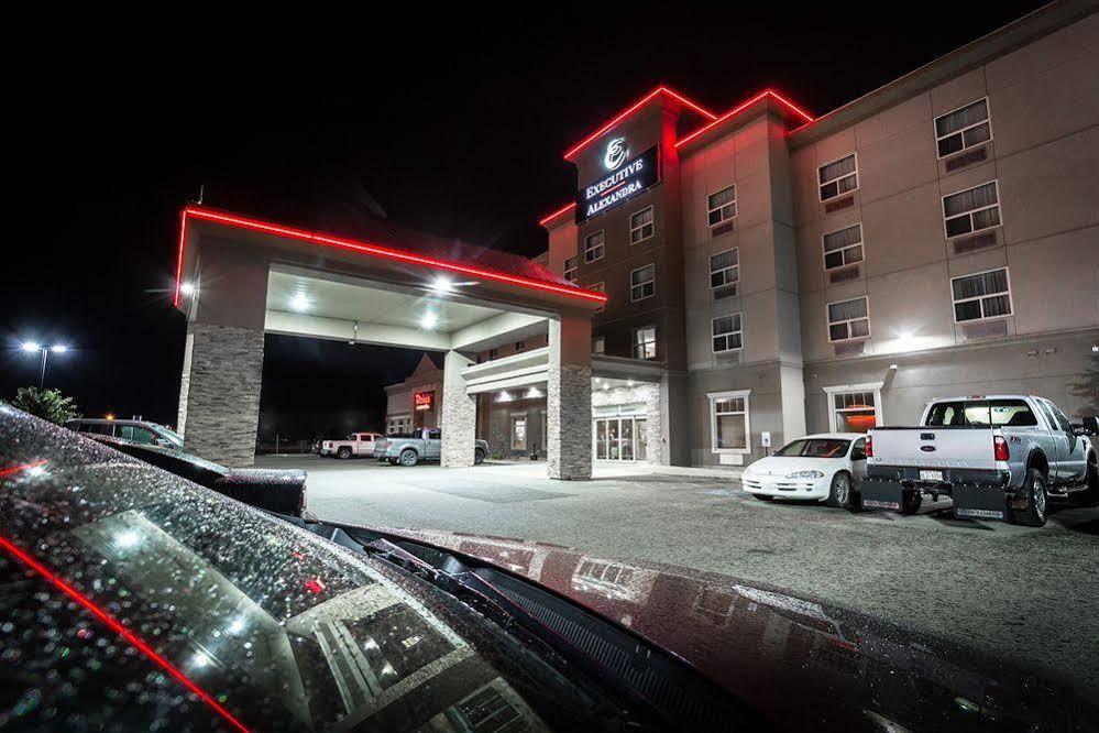 Days Inn & Suites By Wyndham Edmonton Airport Ледюк Екстериор снимка